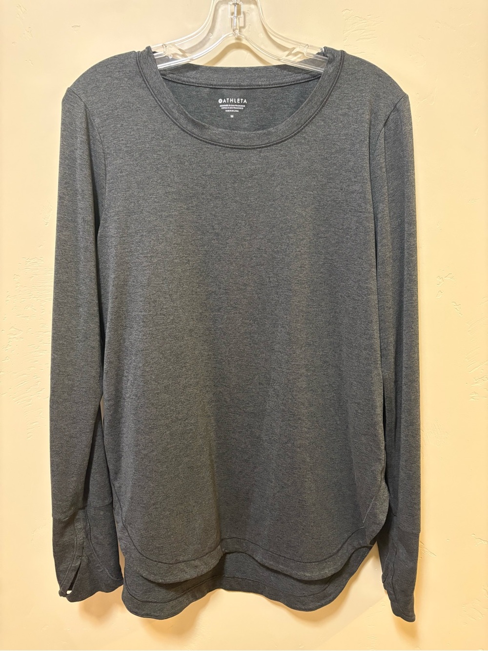 Women’s Athleta Workout Top SZ Med